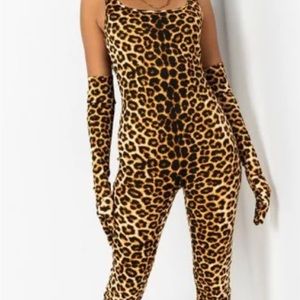 Halloween Costume

Halloween Leopard Costume